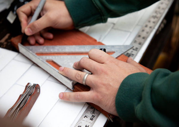 Why Are Platinum Mens Wedding Bands So Popular?